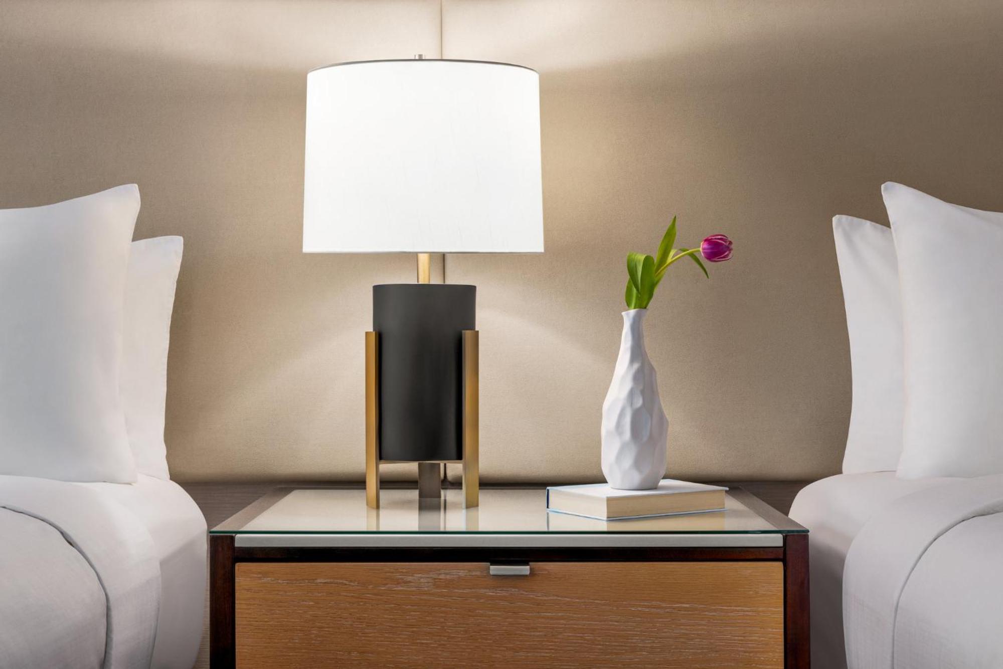Crowne Plaza Edison By Ihg Ξενοδοχείο Εξωτερικό φωτογραφία