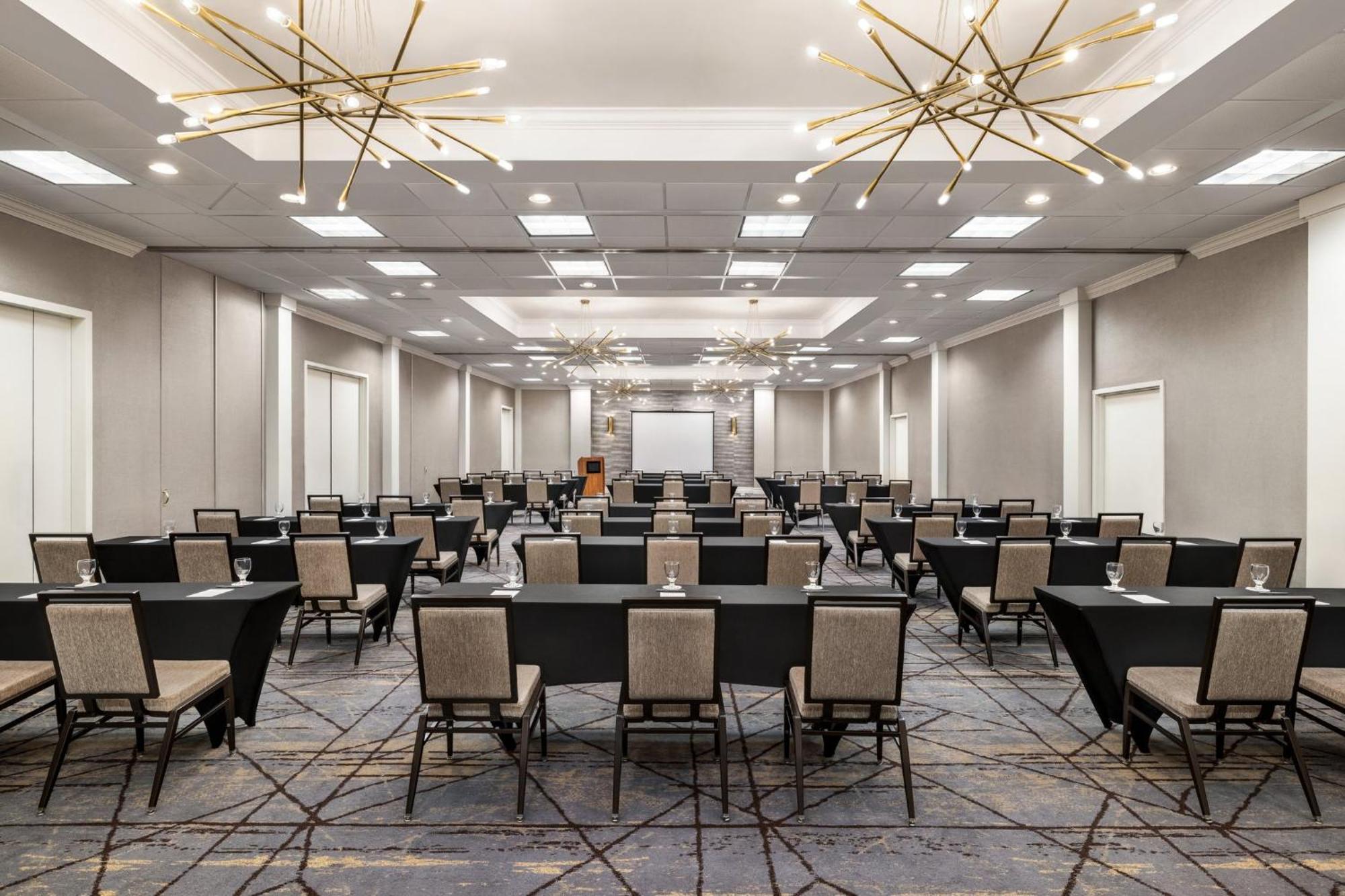 Crowne Plaza Edison By Ihg Ξενοδοχείο Εξωτερικό φωτογραφία
